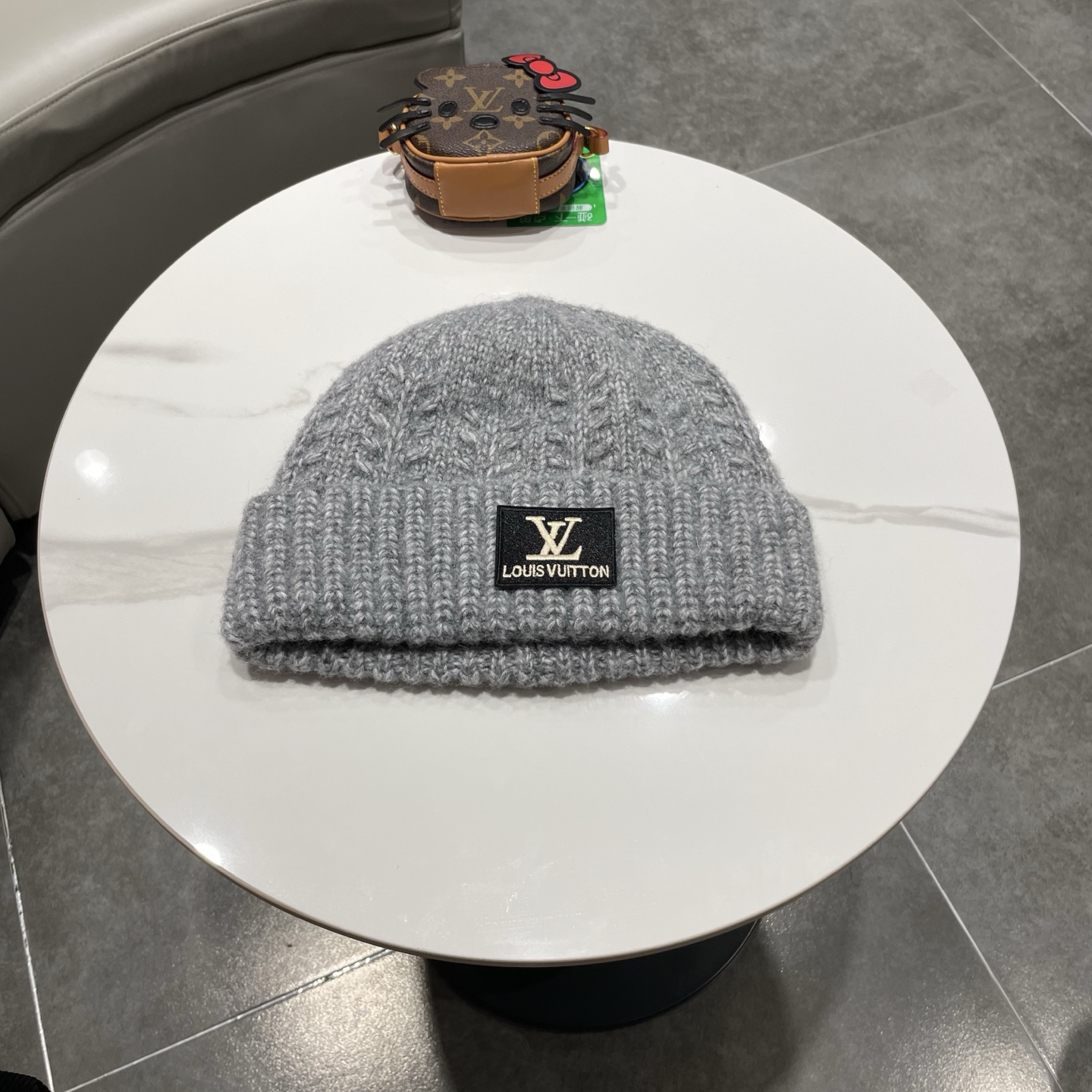 路易威登棒球帽 LouisVuitton😍新款LV毛线帽，重工打造♥️高端大气，百搭款🤗男女通用！跑量！