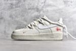 ▪️🐼权威实拍💯#SJ36860
新货🚀#Stussy x NK Air Force 1'07 Low 斯图西联名 空军一号低帮休闲板鞋 ZH0316-047
#定制皮料 定制鞋盒 配件齐全 原楦原纸板 纯正空军版型 内置全掌气垫
尺码：36 36.5 37.5 38 38.5 39 40 40.5 41 42 42.5 43 44 44.5 45
