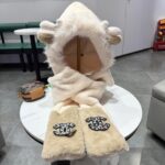chanel香奈儿可爱毛绒绒小熊耳朵帽子围巾手套女冬季保暖护耳帽防寒骑车雷锋帽 - Image 4