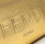 fendi🔥爆版  牛皮搭配超高级琥珀手挽的购物袋是大家一直期待的爆款 我们严格把关把质量做到最顶级🤟百分之💯☑️对版
款号:2801金色
size:36x13x32cm 全套#15940 - Image 6