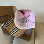 Burberry's new early spring baseball cap, simple yet fashionable, suitable for both men and women! High quality products, enjoy a sense of premium quality! - Image 8