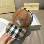 Comes with a box bag, Burberry's new original baseball cap, 1:1 custom mold, iconic warhorse embroidery, exquisite and flawless! Original twill cotton fabric+top layer cowhide, meticulous workmanship, original factory quality, exclusive physical shooting. - Image 4