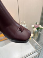 Louis Vuitton trainer boots - Image 3
