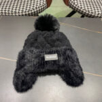 Balenciaga Balenciaga logo new knitted yarn ear protection Lei Feng hat, a must-have tool for keeping warm in autumn and winter, simple and warm - Image 7