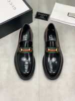 Gucci leather shoes, loafers - Image 2