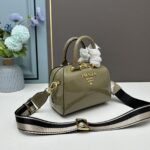 Prada bags - Image 2