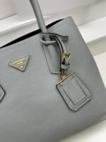 Prada bags - Image 3