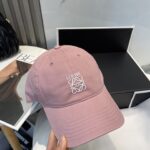 防尘袋
👒罗意威👒LOEWE新款原标设计棒球帽🧢质感超好，外部线条定位标准，做工精细，简约大气低价走量！ - Image 7