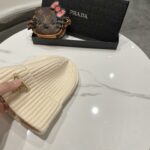 普拉达新款针织毛线帽 - Image 6