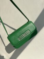 尺寸：23.5X12.5X10.5cm