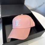 路易威登棒球帽LouisVuitton👒😍新款LV棒球帽，重工打造♥完美刺绣，高端大气，百搭款🤗男女通用！ - Image 8