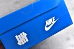 ▪️鞋盒包装
NK SB Dunk Low x Undefeated 联名配色 低帮休闲运动滑板板鞋 - Image 4