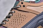 ▪️细节鉴定
HOKA 托亚系列增强版低帮厚底轻量坦克户外登山运动鞋 - Image 3