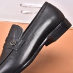 Gucci leather shoes, loafers - Image 8