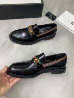 Gucci leather shoes, loafers - Image 6