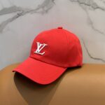 路易威登棒球帽LouisVuitton👒😍新款LV棒球帽，重工打造♥完美刺绣，高端大气，百搭款🤗男女通用！ - Image 8