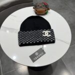 Chanel香奈儿秋冬款饥饿新款猫耳朵毛线帽, 百分百羊毛面料🐑