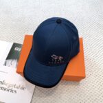 💰新款出货 HERMÈS (爱马仕)最新款原单棒球帽，拼色H，正品开模订制，原版透气帆布面料+原厂精钢调节扣，做工细致，时尚帅气质量超赞！ - Image 8
