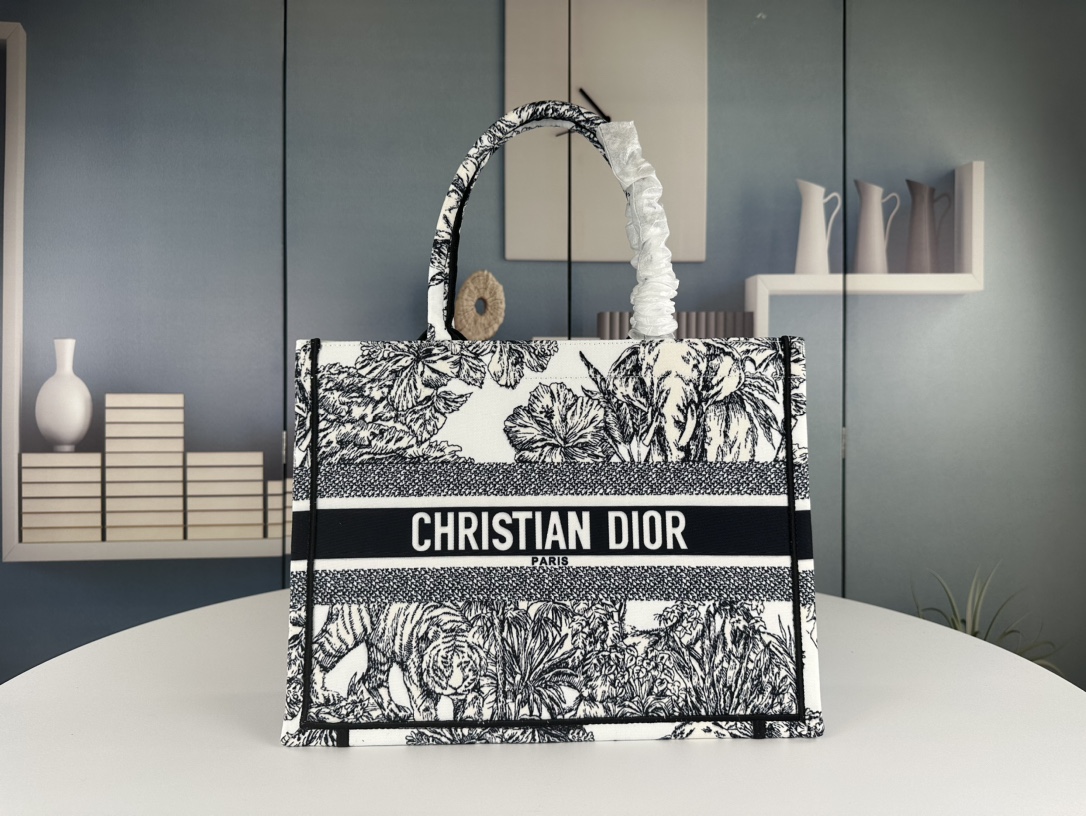 Dior bags