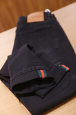 【Gucci Jeans | Classic Denim, Engraved with Luxury DNA】 When street style meets haute couture, a pair of jeans can become a badge of status.
Deconstructing the language of denim with centuries-old craftsmanship, we infuse every inch of fabric with a modern attitude and luxurious details, making everyday wear a silent declaration of taste.
✨ A pair of jeans is an attitude, and even more so, a legacy.
It's not just a wardrobe essential, but also an interpretation of the brand's spirit—
"From suitcases to jeans, we have always defined the boundaries of luxury with the ultimate craftsmanship."
Sizes: 28-42 - Image 9