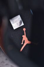 ▪细节鉴定
Air Jordan AJ1 Mid 中帮 黑橙扣碎 DQ8426-801 - Image 6