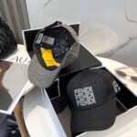 FENDI芬迪 老花系列棒球帽🧢 经典FF中古单品，气质穿搭单品，质量杠杠👍 - Image 4