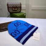 GUCCI Knitted Hat 😘  Cashmere material 🙆🏻 New products on the official website 😱 Simple and elegant 👍  The tight knitting method is very thick, soft and comfortable 🙈 Warm and stylish ❤️ can't bear to put it down 👍 Dear, hurry up and get it 👍😘 Unisex