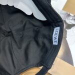配防尘袋
👒罗意威👒LOEWE新款原版原标设计棒球帽🧢质感超好，外部线条定位标准，做工精细，简约大气低价走量！ - Image 7
