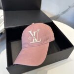 路易威登棒球帽LouisVuitton👒😍新款LV棒球帽，重工打造♥完美刺绣，高端大气，百搭款🤗男女通用！ - Image 9