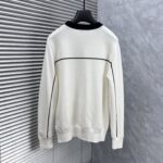 P 180 💐  DR 2025 autumn/winter wool blended round neck knitted sweater, made of imported custom yarn, provides comfortable and warm upper body, and is available for sale at the counter simultaneously. All three standards are complete.Size: M-3XL - Image 9