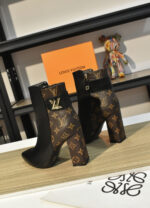 Louis Vuitton trainer boots - Image 5