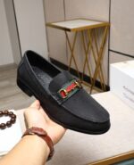 Gucci leather shoes, loafers - Image 5