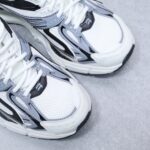 Balenciaga 巴黎世家 新款 弹簧鞋 增高 高跟 老爹鞋 运动鞋 复古做旧老爹鞋 Balenciaga X-Pander 巴黎世家 官方发售 正确字体电绣 粗细、位置、大小正确侧边TPU 透气孔匹配意产原版正确气垫分离大底，TPU软底 原版一致"Balenciaga" 大底LOGO 立体感十足原厂皮料水洗做旧  采购原厂网纱
🌵Size：35-46 - Image 9
