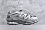 ▪panan权威实拍💯#A
新货🚀#Salomon XT-Quest ADV "Beige" 萨洛蒙 探索者系列户外越野跑鞋  灰白色
#鞋面采用SENSIFIT贴合技术 全方位贴合包裹脚型 鞋跟部鞋底牵引设计 提供强大的抓地性能 更适应野外崎岖不平的道路 其3D ADVANCED CHASSIS底盘 材料轻量大化 钉齿设计更具稳定性、防护性 鞋底易磨损区运用CONTAGRIP高耐磨材料 应对城市硬质路面长距离跑考验
编码: 474296
Size:36-45 - Image 3