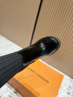 Louis Vuitton trainer boots - Image 4