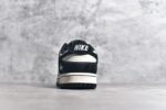#NK SB Dunk Low x Stussy 黑神话悟空 白黑小钩翻毛满天星
纯原大厂出品 极力推荐👏
原装头层材料 独家版型蒸餾加工
帶來的是更好的视觉和脚感体验
大厂纯原品质出货 清洁度 电绣工艺 
皮料切割干净无任何毛边 细节完美
官方货号：XX2025 555
尺码：36 36.5 37.5 38 38.5 39 40 40.5 41 42 42.5 43 44 44.5 45 - Image 5