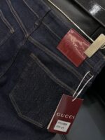 【Gucci Jeans | Classic Denim, Engraved with Luxury DNA】 When street style meets haute couture, a pair of jeans can become a badge of status.
Deconstructing the language of denim with centuries-old craftsmanship, we infuse every inch of fabric with a modern attitude and luxurious details, making everyday wear a silent declaration of taste.
✨ A pair of jeans is an attitude, and even more so, a legacy.
It's not just a wardrobe essential, but also an interpretation of the brand's spirit—
"From suitcases to jeans, we have always defined the boundaries of luxury with the ultimate craftsmanship."
Sizes: 28-42 - Image 7