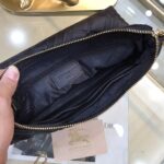 Burberry bags - Image 9