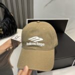 Balenciaga 巴黎世家 棒球帽我家对巴黎世家的工艺已经是炉火纯青了 必爆  BALENCIAGA巴黎世家新款洗水纯棉棒球帽
重工工艺，双B字母标志，新颖时尚潮痞风
男女同款独家实物拍摄 男女通用、可调节 - Image 8