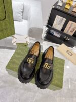 Gucci leather shoes, loafers - Image 4