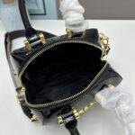 Prada bags - Image 7