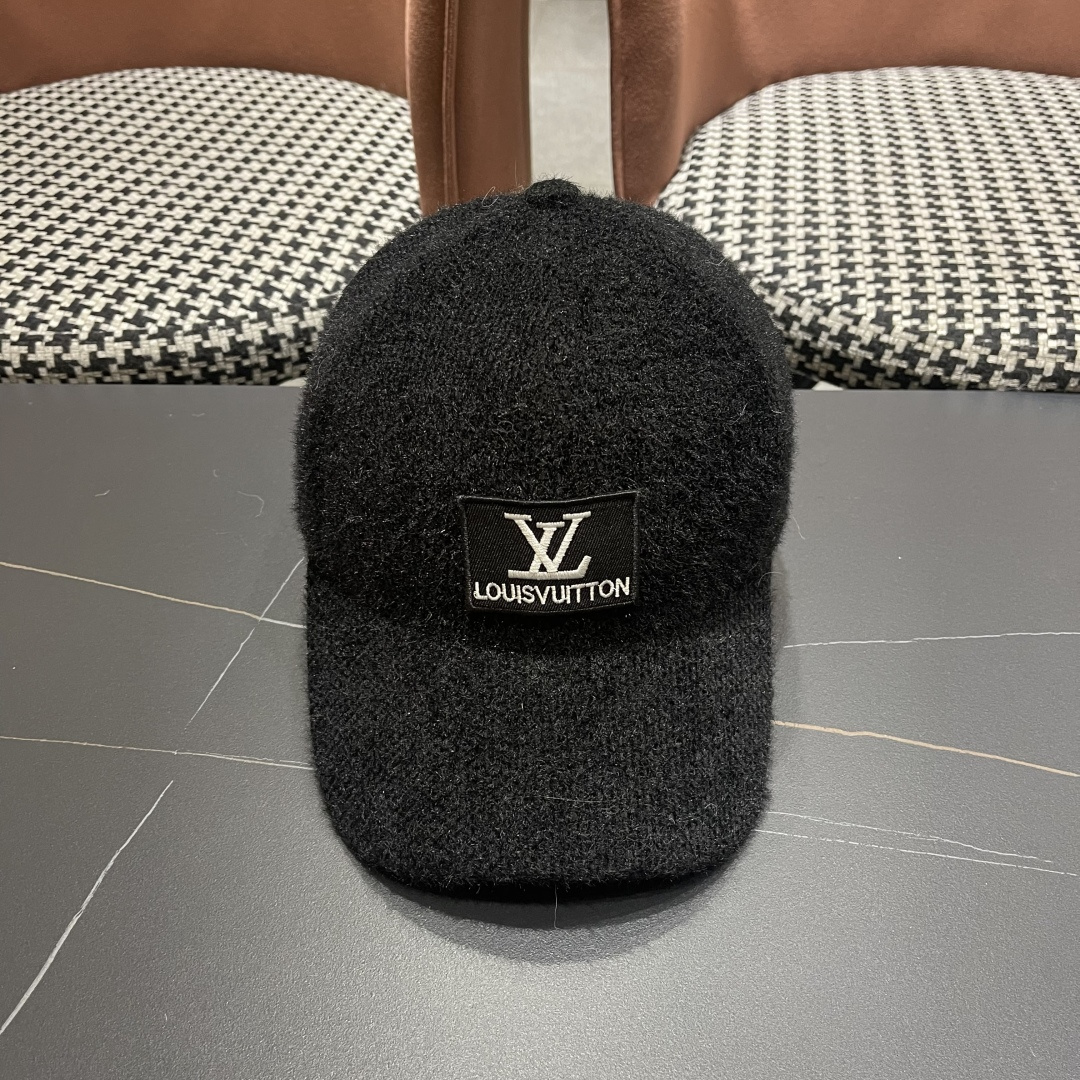 LV 路易威登 秋冬新款经典休闲潮流款 上架简约棒球帽出门旅游，绝对要入手的一款