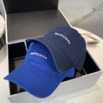 Balenciaga Balenciaga baseball cap. My family has already mastered Balenciaga's craftsmanship, which is sure to be a hit. Balenciaga's new washed cotton baseball cap is a must-haveHeavy industry craftsmanship, double B letter logo, innovative and fashionable trendy styleExclusive physical shooting for both men and women, adjustable for both genders - Image 9