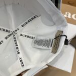 Burberry ☄️ Official website synchronized online 🎊  Korean version new British style customized 1:1 original single quality unisex baseball cap jacquard Meibang craft geological fabric high version quality 🔥🔥🔥 - Image 7