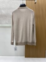 LP Nuoyoupianya 2025FW Men's Autumn/Winter Sweater Base Outerwear Sweater Knitted Sweater Casual Daily Dressing Item! Tailoring the upper body and customizing fabrics perfectly integrate fashion aesthetics with new urban business and leisure concepts, allowing you to choose from different styles: classic styles, timeless outerwear, unlocking versatile styles that are simple yet not simple, with details showcasing quality. I want both warmth and grace. Breaking conventions and revealing oneself. The trend is fleeting, the style remains light and comfortable, and the movement is effortless. The aura is fully open, and the must-have battle robe in the workplace leads the trend. Wearing it, you are not afraid to challenge your youthful vitality. The cost-effective choice fully interprets the Italian style of competence and outdoor functional style, creating a unique and harmonious style. The overall outline tends towards a simple style, and the personalized and elegant detail processing enriches the overall visual experience. Excellent high attendance rate for wardrobe business and leisure! Encountered but not sought after! 48-56 (Please report height and weight when placing an order) - Image 7