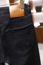 【Gucci Jeans | Classic Denim, Engraved with Luxury DNA】 When street style meets haute couture, a pair of jeans can become a badge of status.
Deconstructing the language of denim with centuries-old craftsmanship, we infuse every inch of fabric with a modern attitude and luxurious details, making everyday wear a silent declaration of taste.
✨ A pair of jeans is an attitude, and even more so, a legacy.
It's not just a wardrobe essential, but also an interpretation of the brand's spirit—
"From suitcases to jeans, we have always defined the boundaries of luxury with the ultimate craftsmanship."
Sizes: 28-42 - Image 7