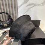FENDI floral letter fisherman hat, FD's floral fisherman hat is really stylish, super popular fisherman hat, see the popular collection of fashionable and versatile all year round 🉑 Wearing a huge outfit is easy to match 🥰 - Image 6