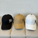 Burberry's new early spring baseball cap, simple yet fashionable, suitable for both men and women! High quality products, enjoy a sense of premium quality! - Image 9