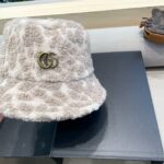 Gucci fisherman hat women's autumn and winter Korean version big head circumference plush warm ear protection hat looks small, windproof bucket basin hat - Image 6
