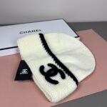 配防尘袋
香奈儿CHANEL🎩羊绒羊毛品质针织帽，时尚好品质高端大气，超柔软！超火爆💖质感很赞，出街超好搭配！时尚潮流！秋冬必备单品，快快入手哦！ - Image 6